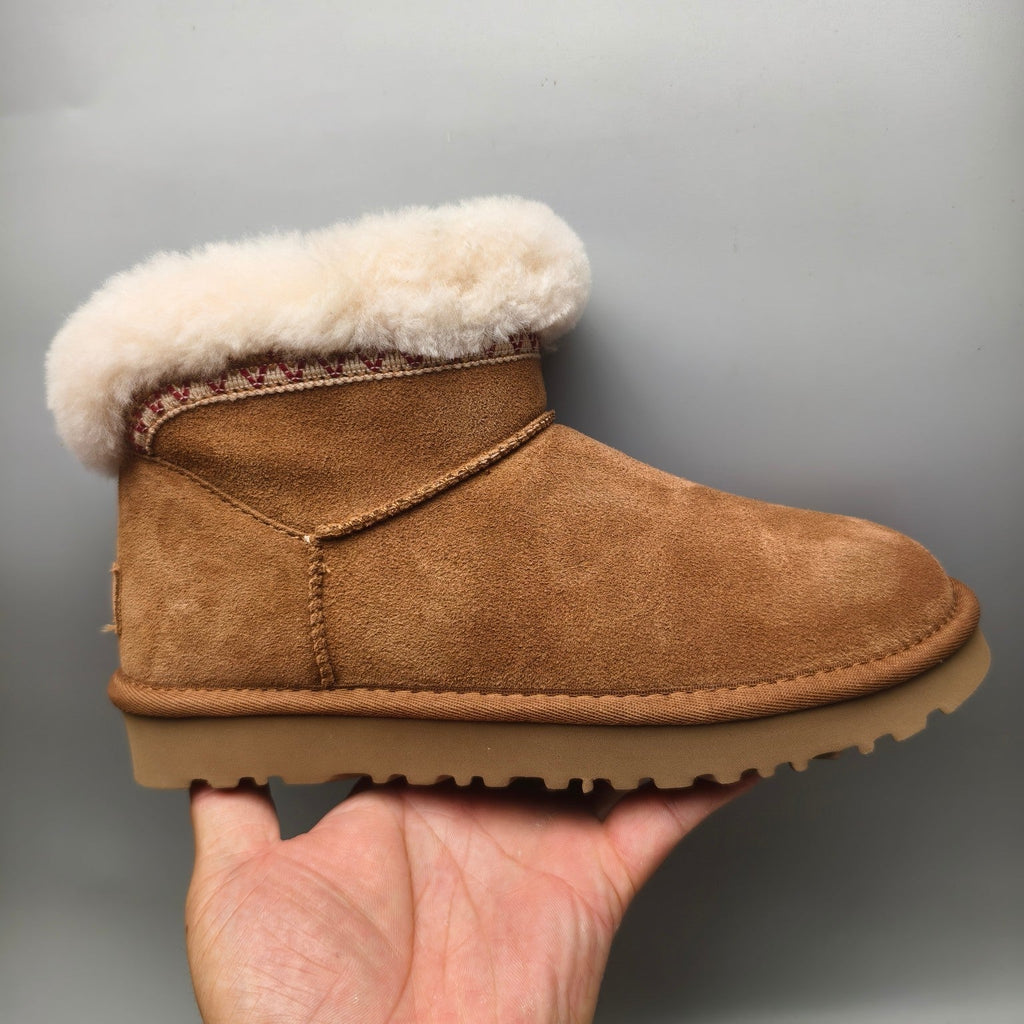 Chestnut Ethnic Style Low-Top Casual Sneakers — New Arrival | In Stock