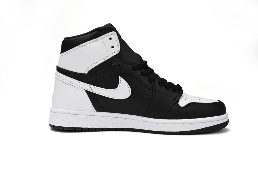 Jordan 1 Retro High OG Black White DZ5485-010