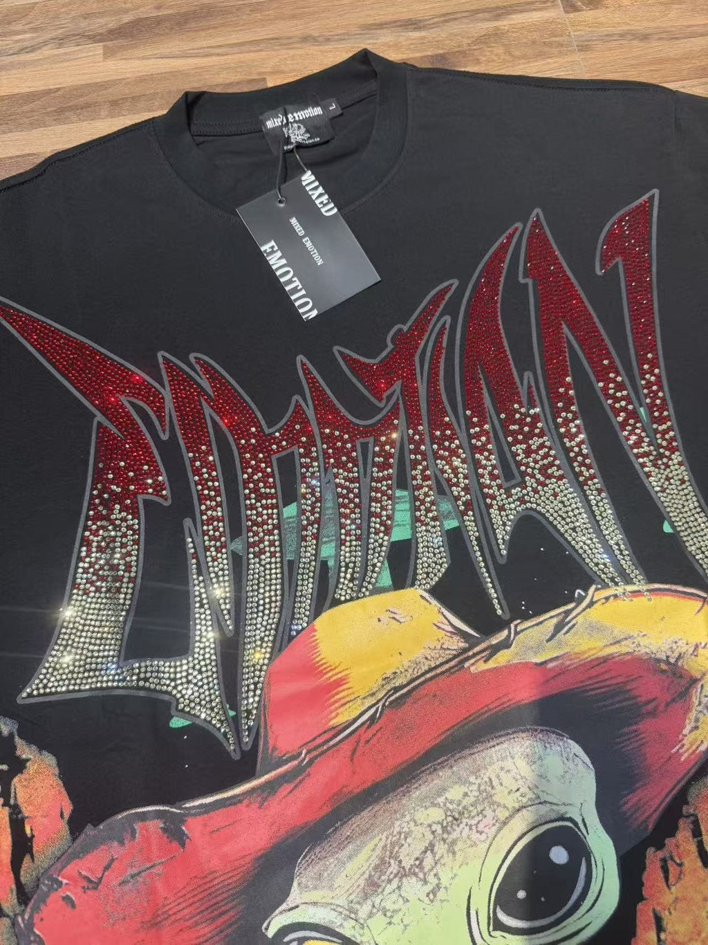 MIXED EMOTION Alien Cowboy Graphic T-Shirt
