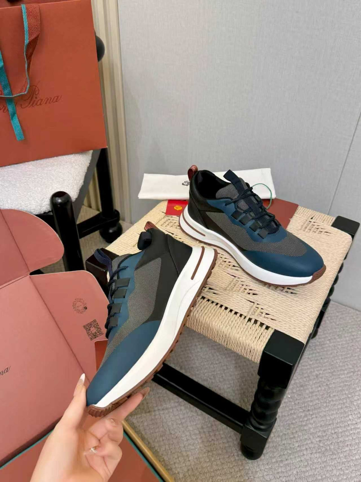 Loro Piana Navy Blue Teal Low-Top Sneakers