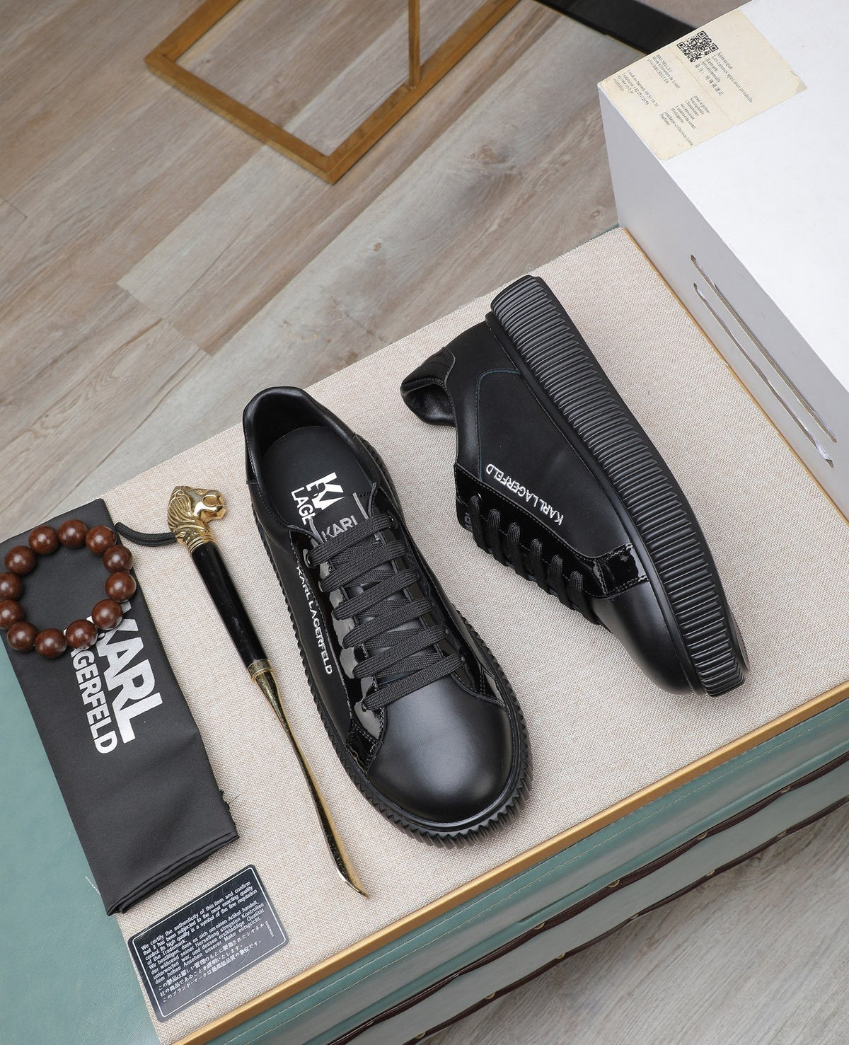 Karl Lagerfeld Low-Top Logo Sneakers
